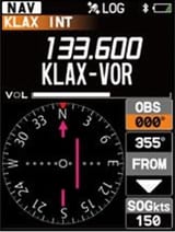 Ejemplo de pantalla de navegación VOR del Yaesu FTA-850L con indicador de rumbo