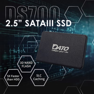 SSD DATO DS700, vista inclinada con características SATA III, 3D NAND y caché SLC